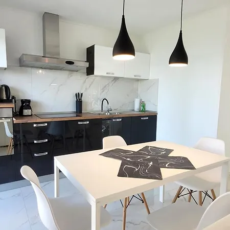 Apartman Carla *